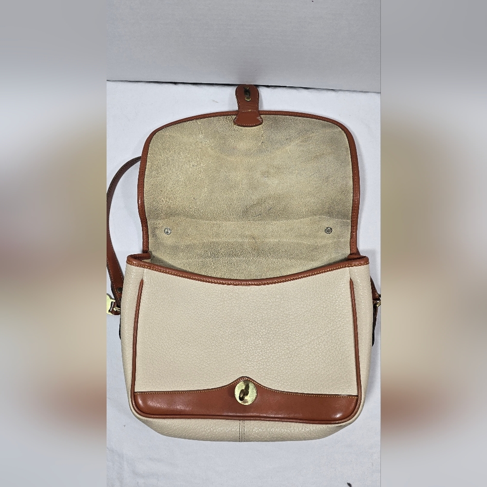 VINTAGE Dooney & Bourke A7-128540 Classic Leather Crossbody Bag Purse Tan Brown - Picture 7 of 16